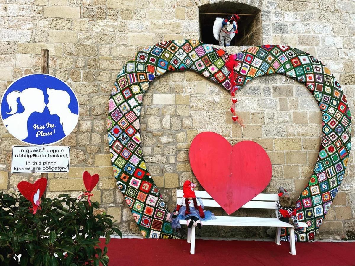 Castro  Bed & Breakfast Acquamarina מראה חיצוני תמונה