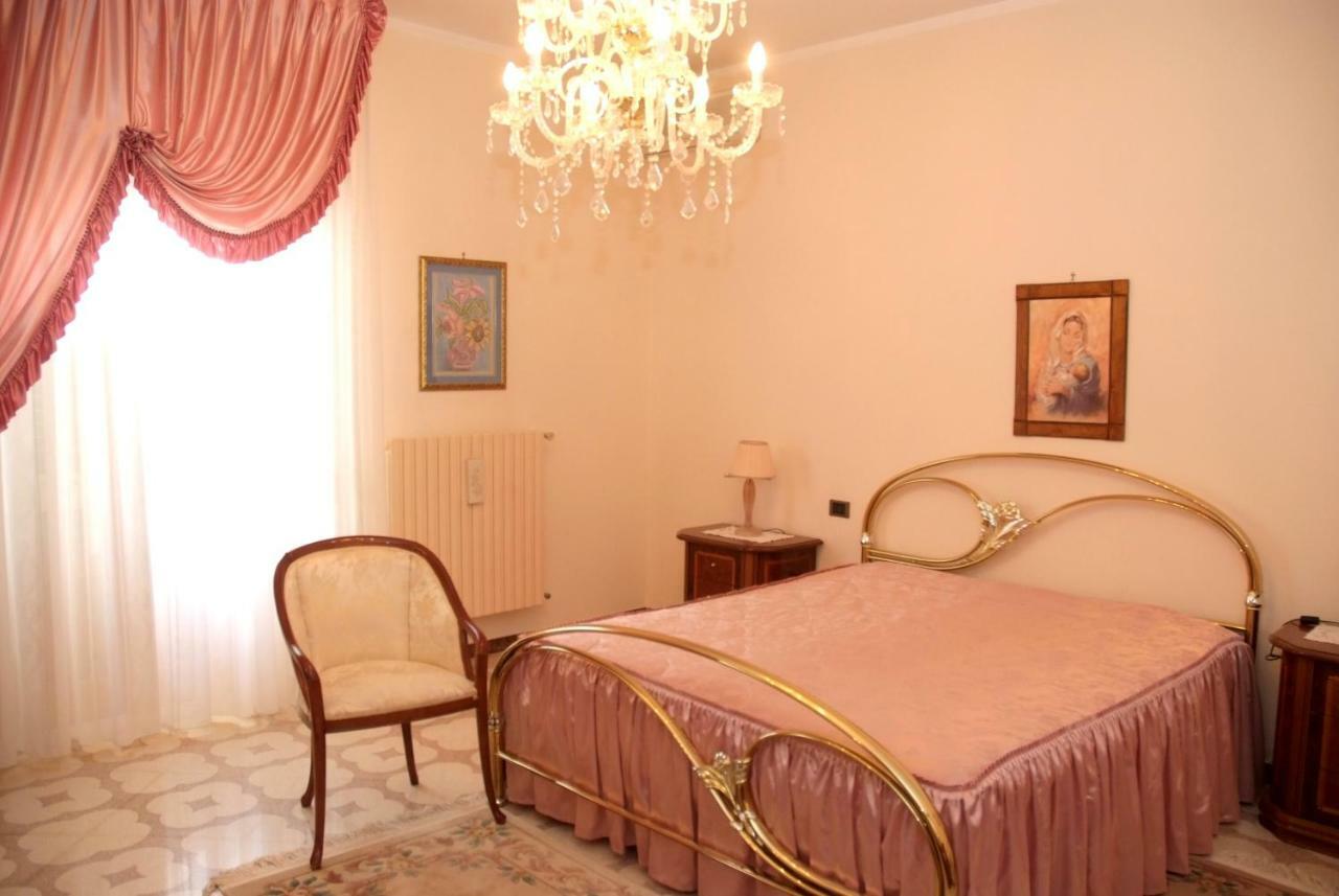 Castro  Bed & Breakfast Acquamarina מראה חיצוני תמונה